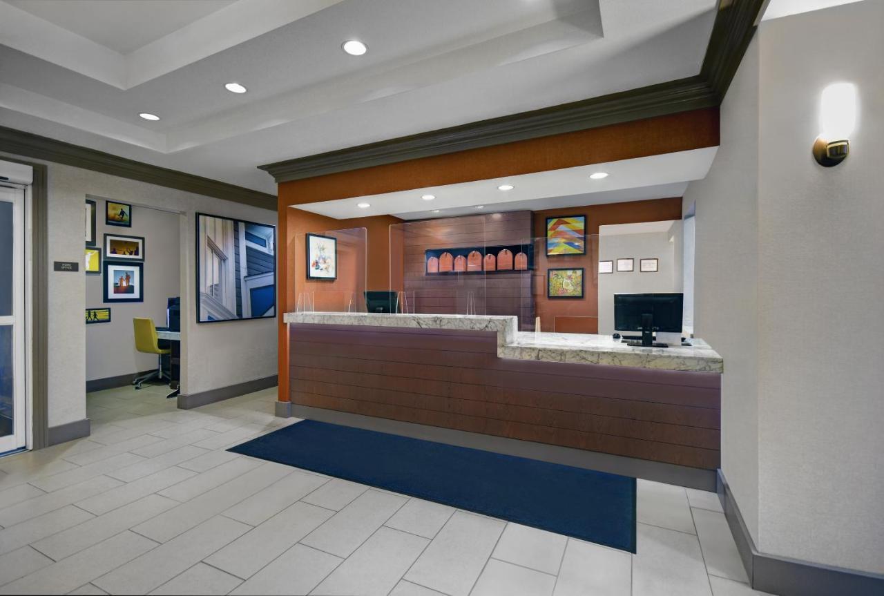 Hyatt House Bridgewater Hotel Bagian luar foto