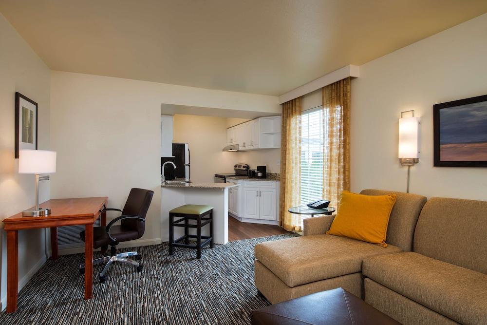 Hyatt House Bridgewater Hotel Bagian luar foto